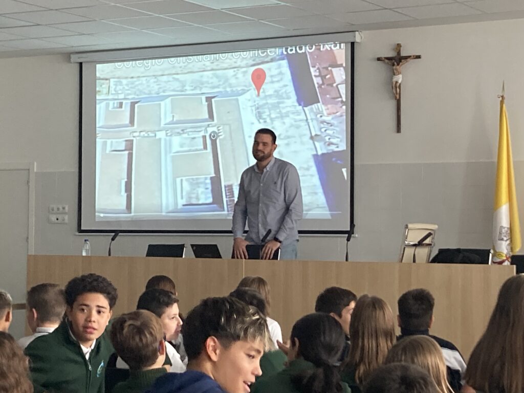 Testimonios en los Colegios Diocesanos
